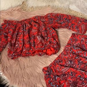 Off the shoulder 2 piece skirt set